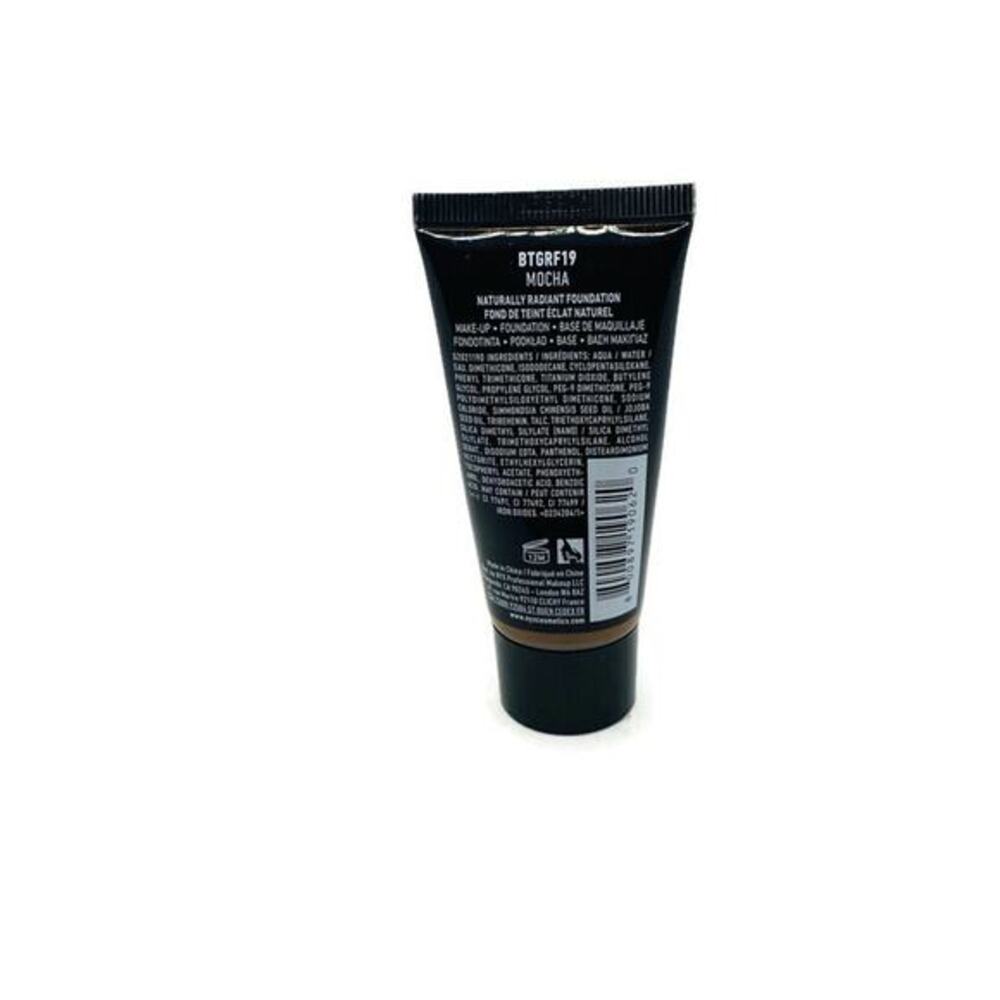 NYX Professional Makeup Born to Glow Naturally Radiant Foundation Mocha 1.01 oz - Picture 3 of 3